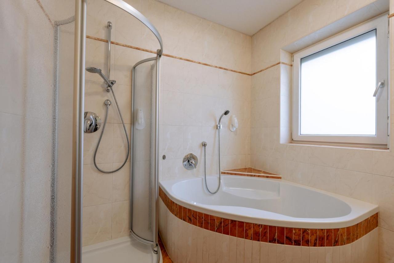 Apartment Steindl Langenfeld Ngoại thất bức ảnh