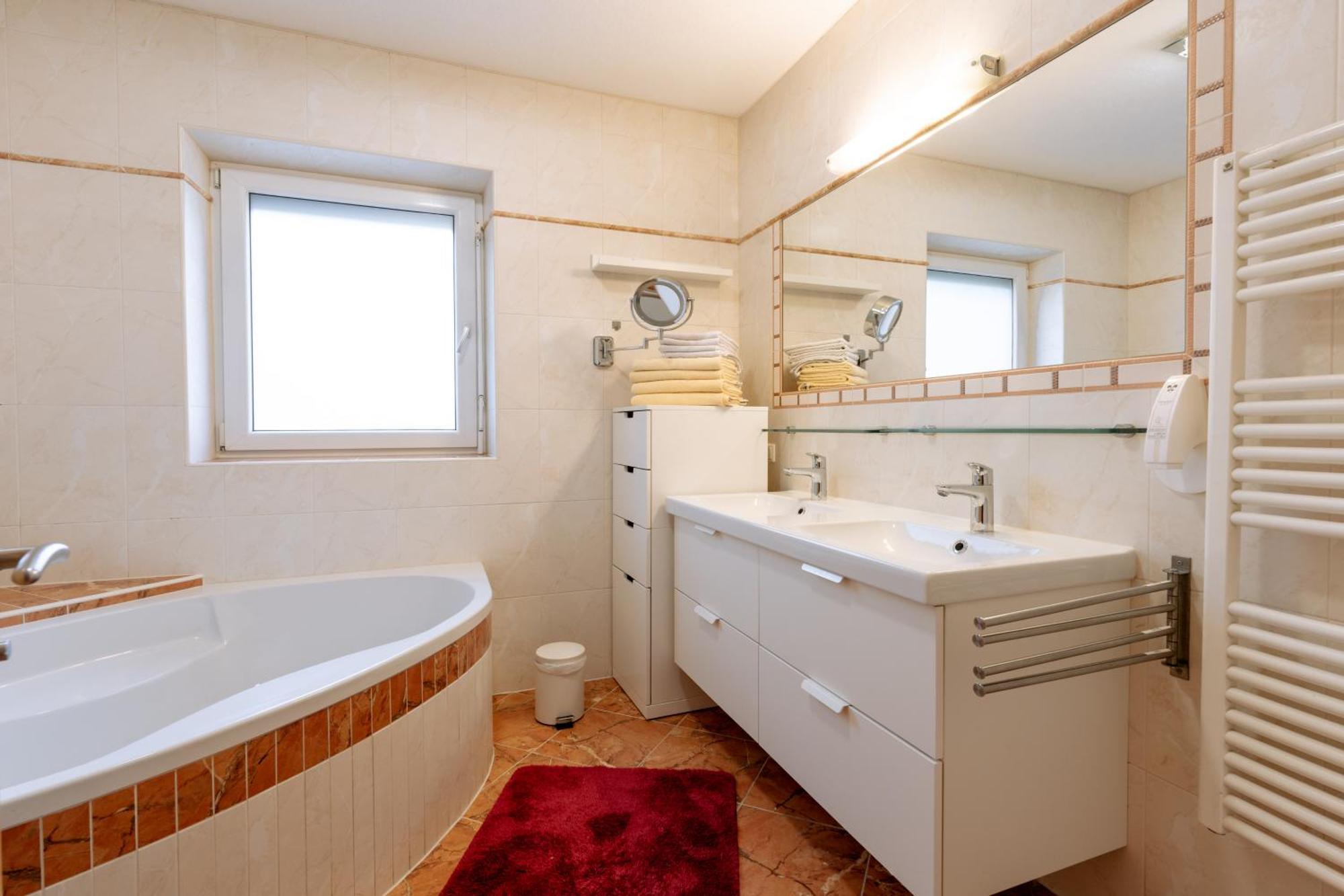 Apartment Steindl Langenfeld Ngoại thất bức ảnh